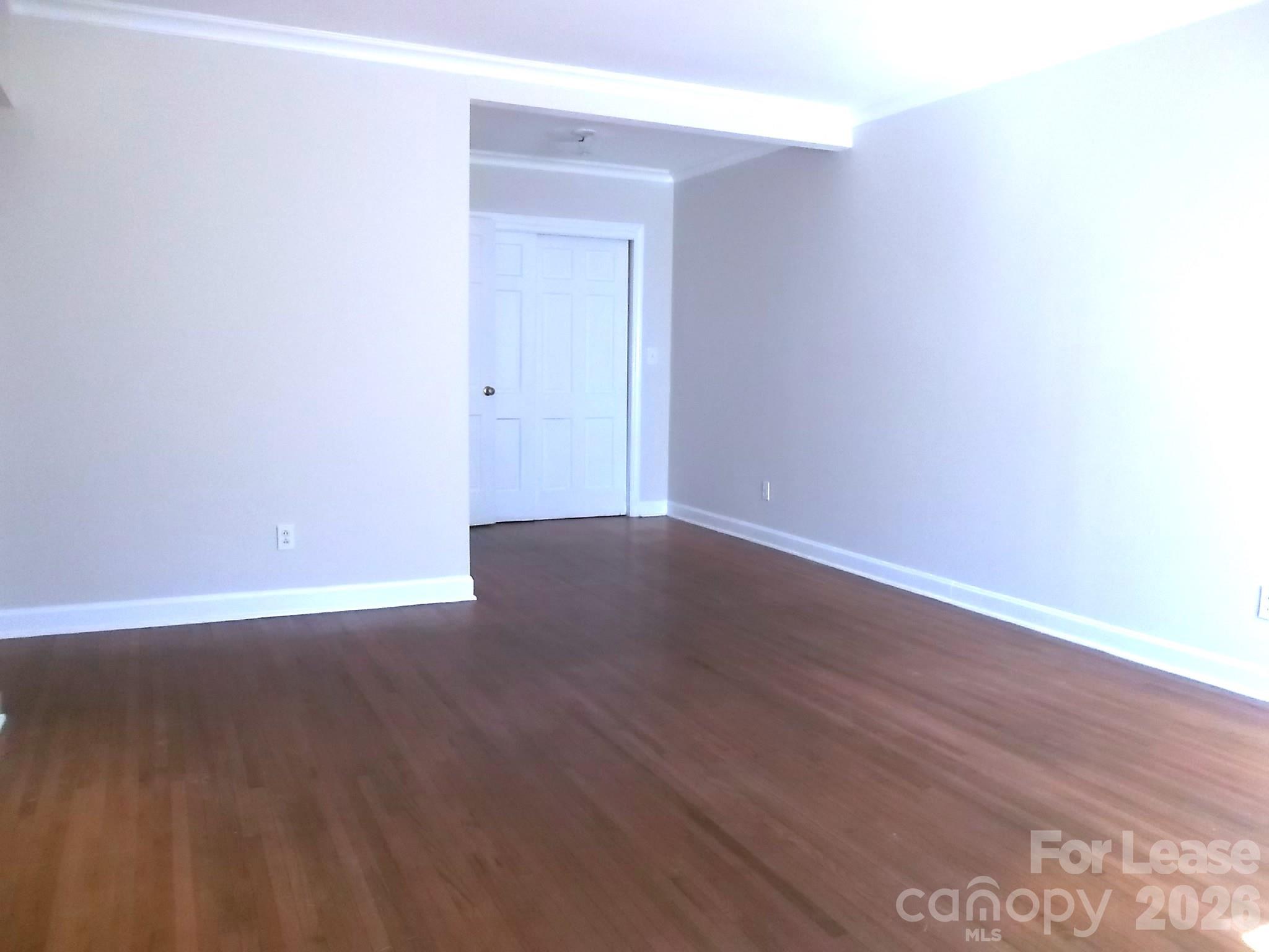 4227 Walker Road, Unit 6 Charlotte, NC 28211 - Photo 7 of 7