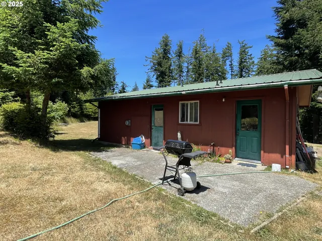 $415,000 | 33052 Cedar Valley Drive, Gold Beach, OR 97444
