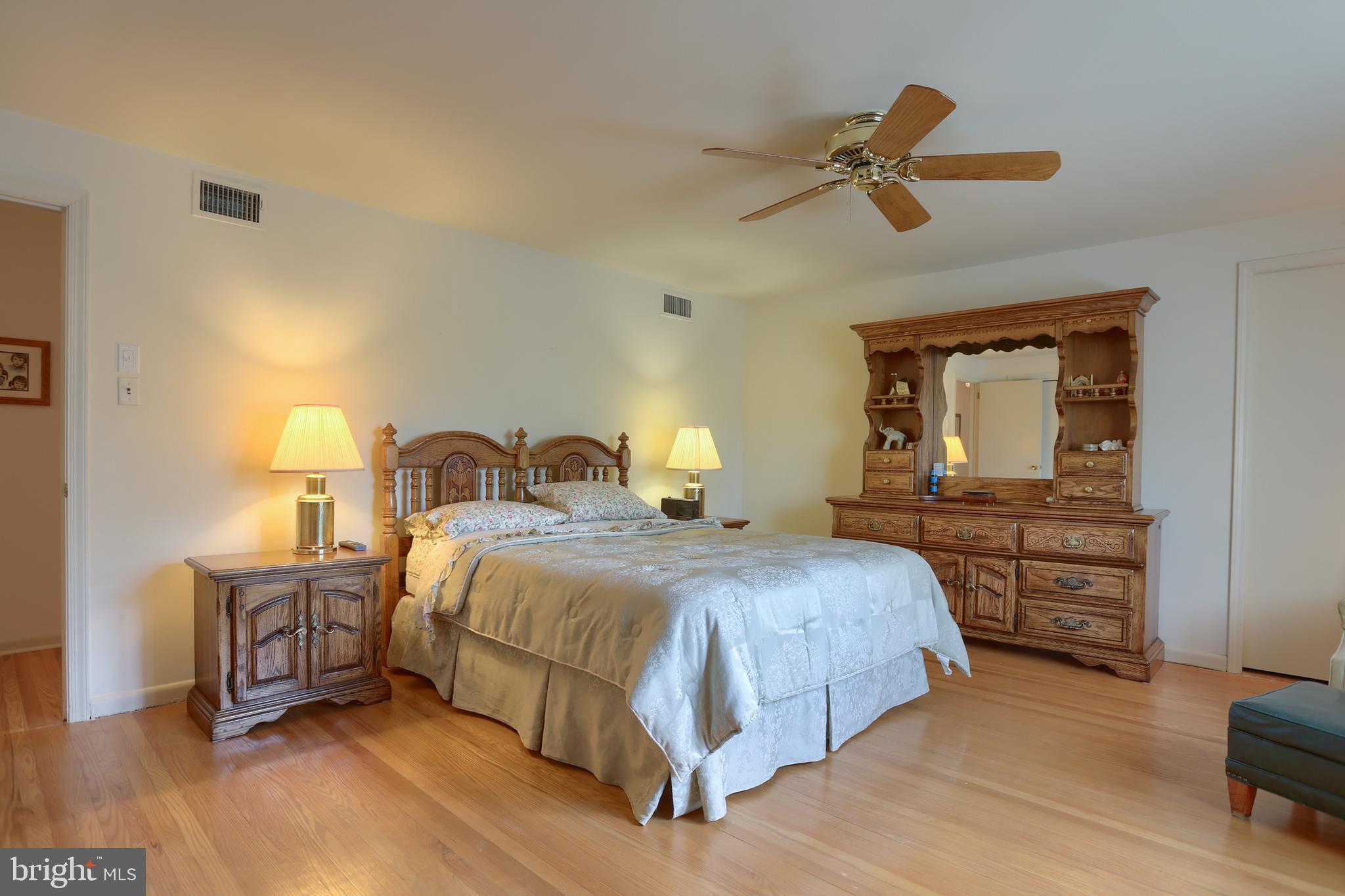 1804 Sharon Road Jenkintown, PA 19046 - Photo 29 of 51 Gallery Image 29