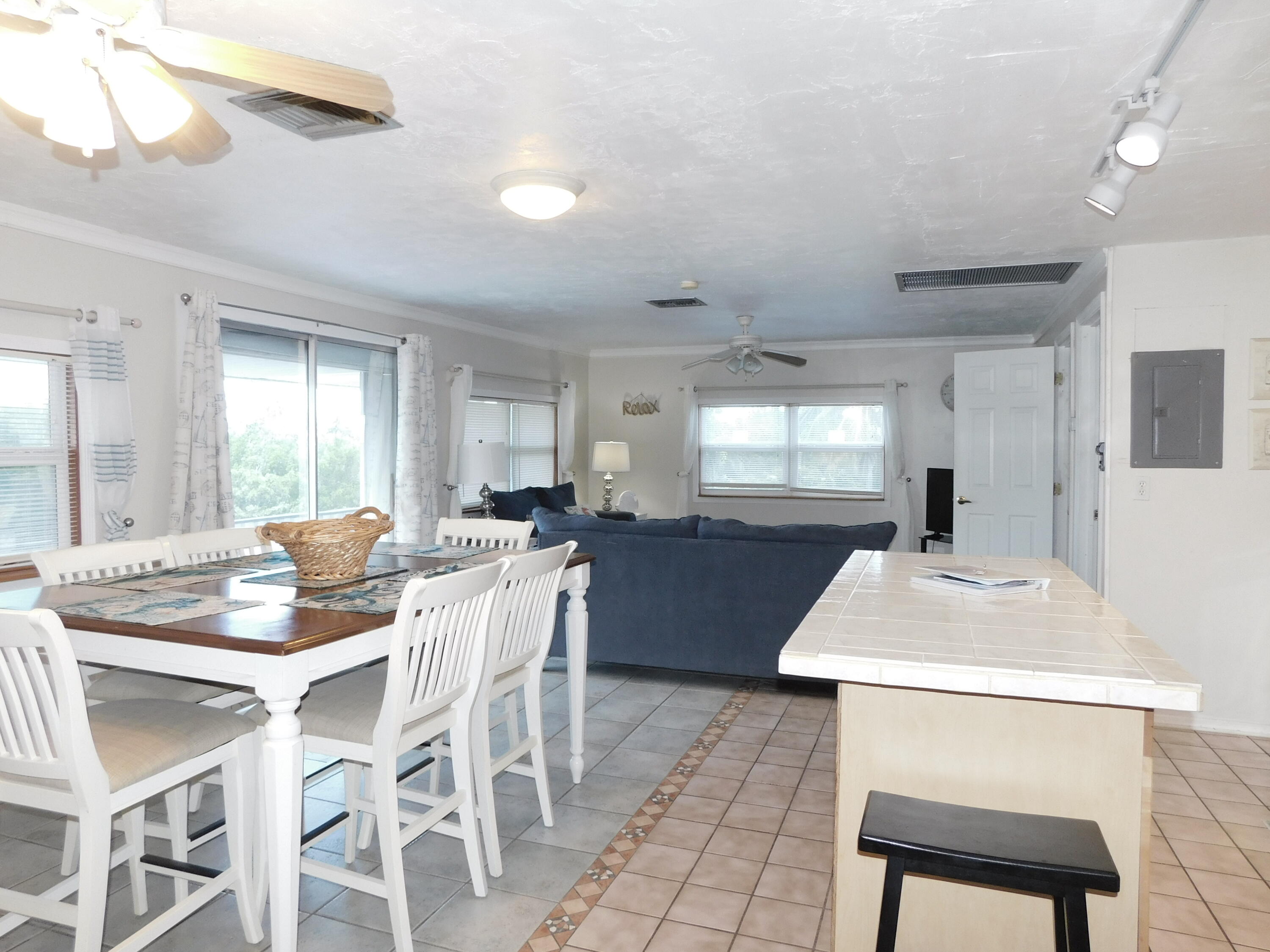 3848 Donna Road Big Pine Key, FL 33043 - Photo 10 of 20 DSCN0052