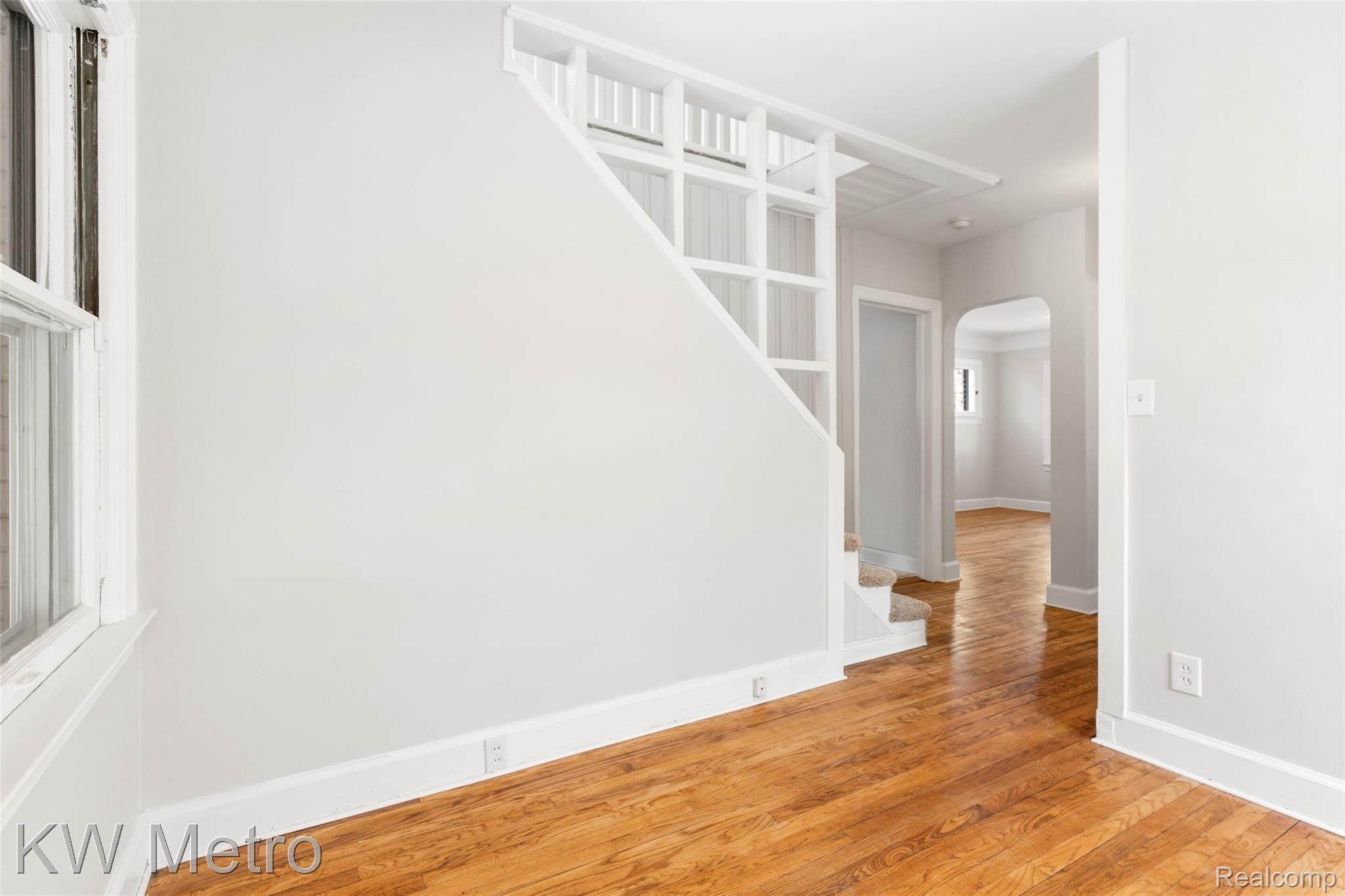 15712 Charles R Avenue Eastpointe, MI 48021 - Photo 12 of 29 592A1013.jpg