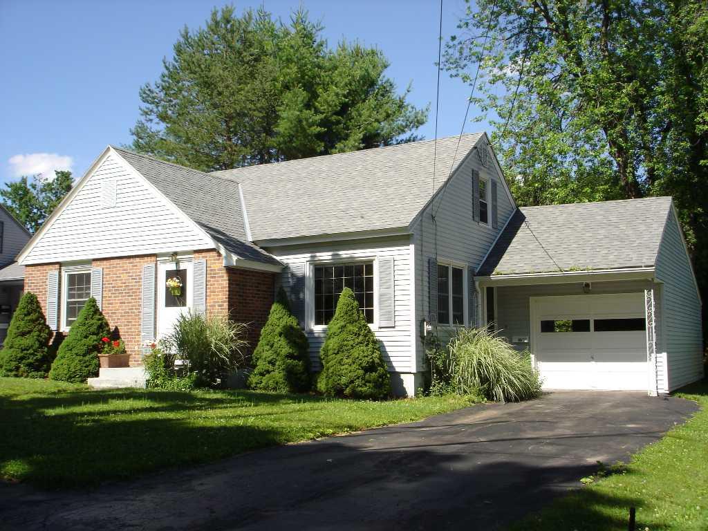 148 Ridgeway Avenue Pittsfield, MA 01201 - Photo 1 of 15 Front of house
