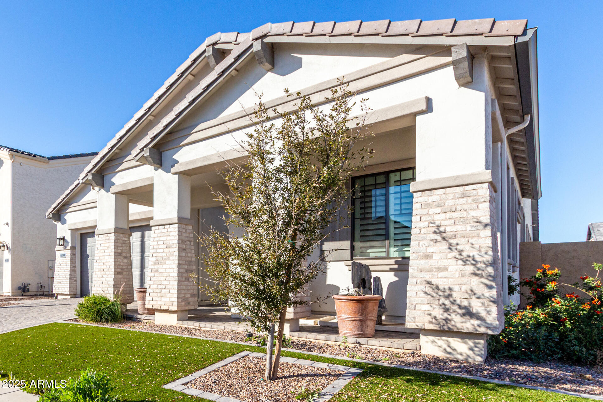 2260 East Warbler Road Gilbert, AZ 85297 - Photo 8 of 49 06 - Warbler