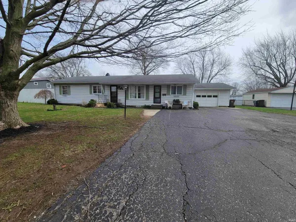 $197,000 | 514 Allen Drive, Sweetser, IN 46987