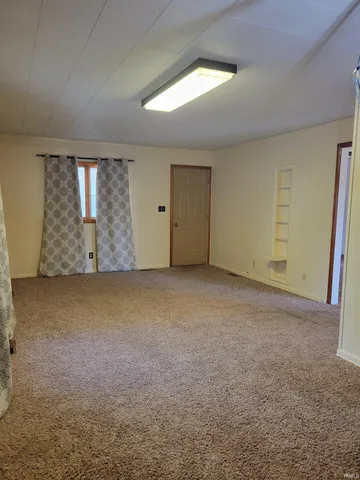 $217,000 | 514 Allen Drive, Sweetser, IN 46987