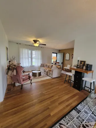 $197,000 | 514 Allen Drive, Sweetser, IN 46987