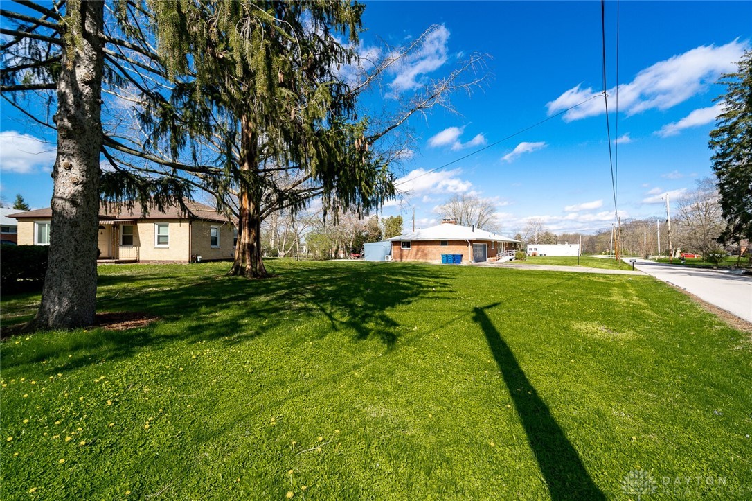139 Hacker Road Clayton, OH 45415 - Photo 39 of 40 Gallery Image 39