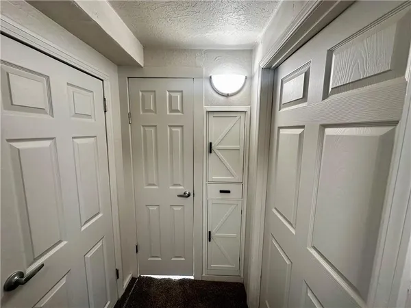 $1,700 | 710 Locust Street, Unit 708, Bridgeville, PA 15017