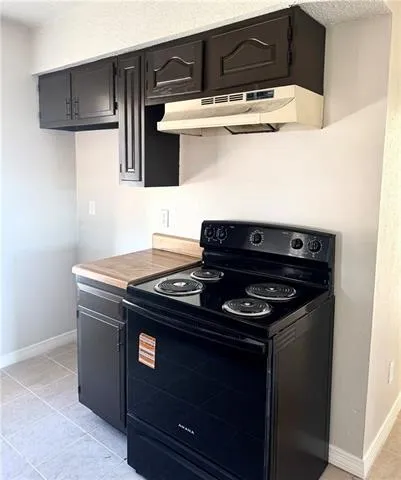 $900 | 906 Jeffrey Court, Unit C, Laplace, LA 70068