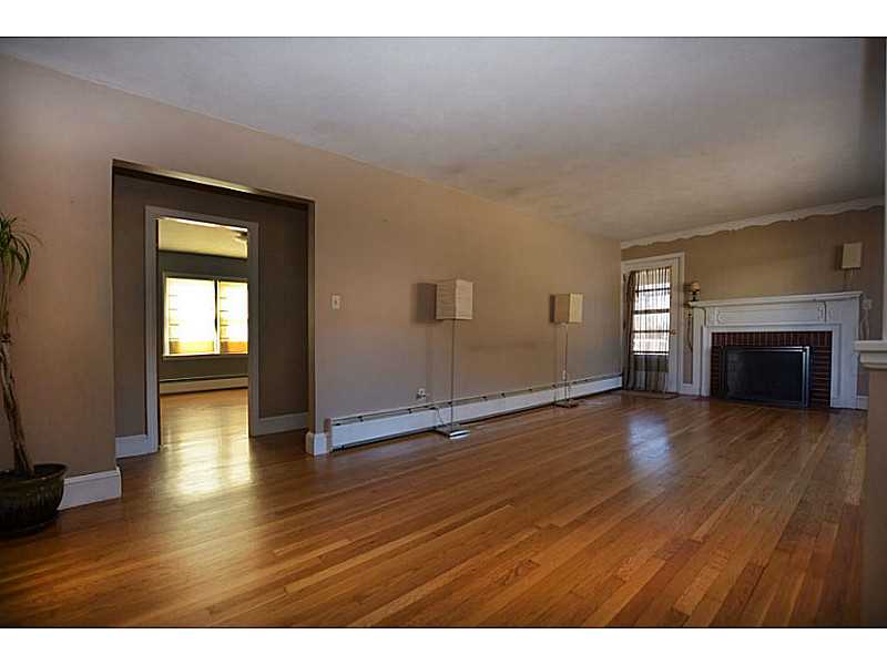 3848 Mendon Road Cumberland, RI 02864 - Photo 8 of 20 Living Room.
