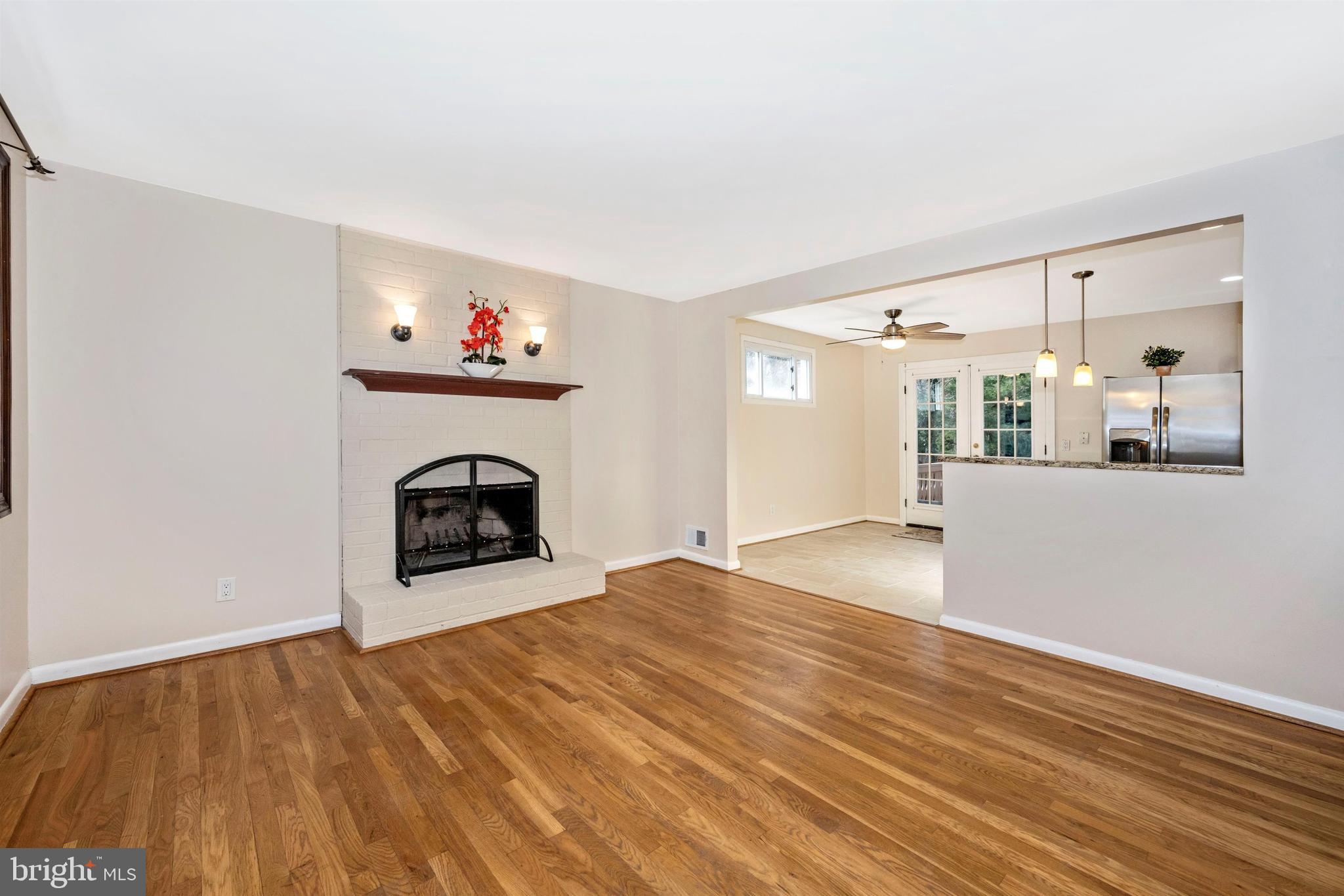 11218 Troy Road Rockville, MD 20852 - Photo 4 of 68 Gallery Image 4