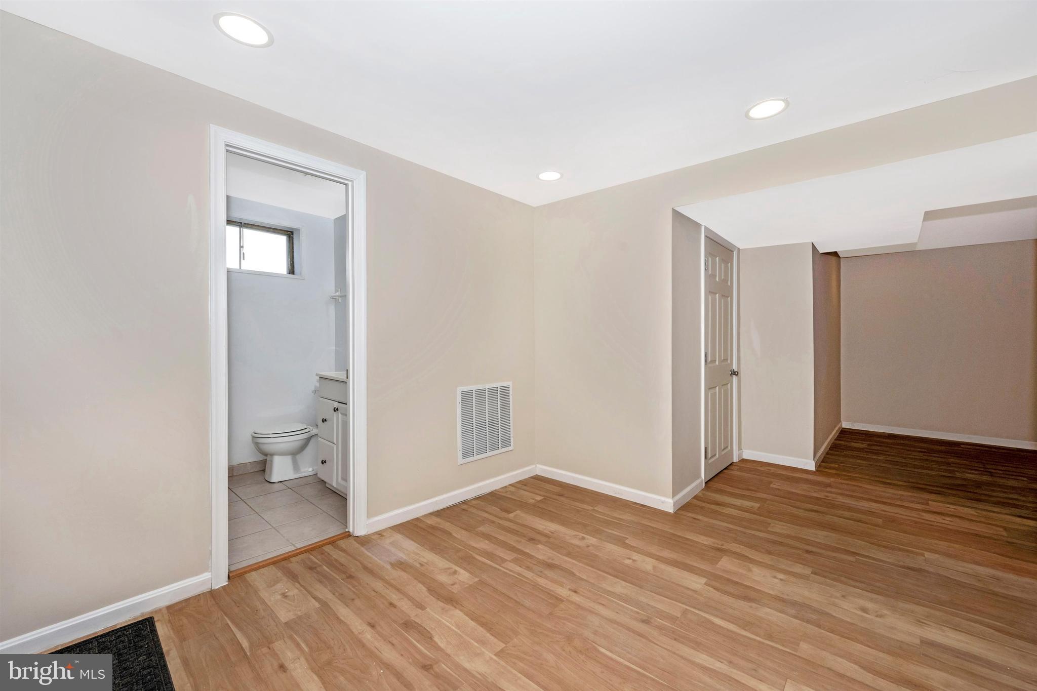 11218 Troy Road Rockville, MD 20852 - Photo 34 of 68 Gallery Image 34