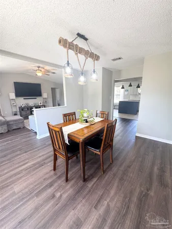 $2,100 | 10936 Oak Valley Drive, Pensacola, FL 32506