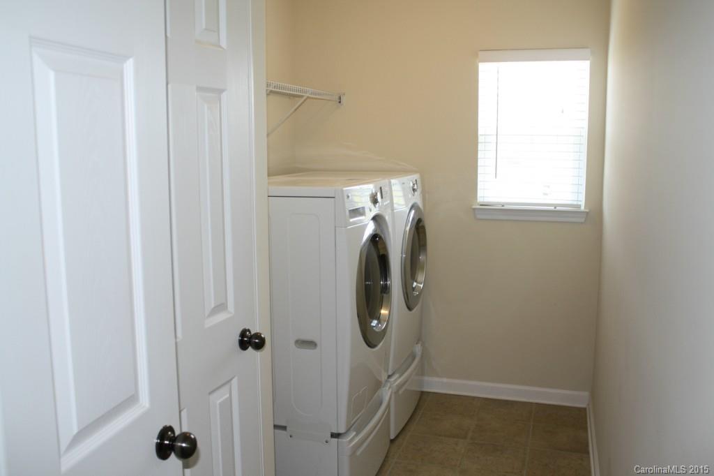 6418 Hermsley Road Charlotte, NC 28278 - Photo 16 of 22 a bathroom with a shower