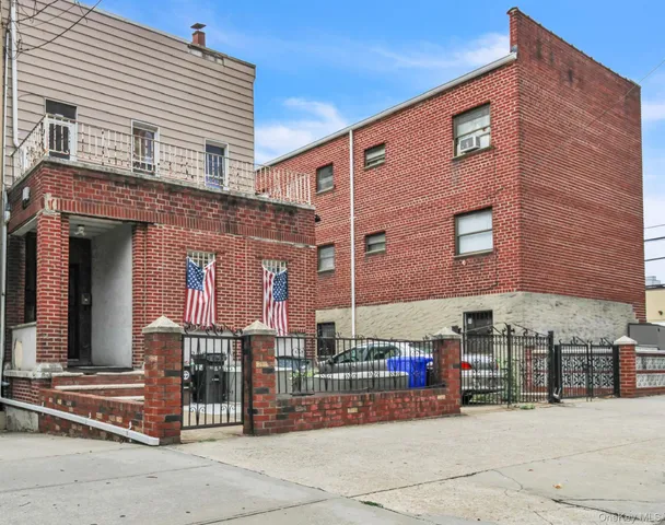 $1,225,000 | 23-08 31st Drive | Astoria