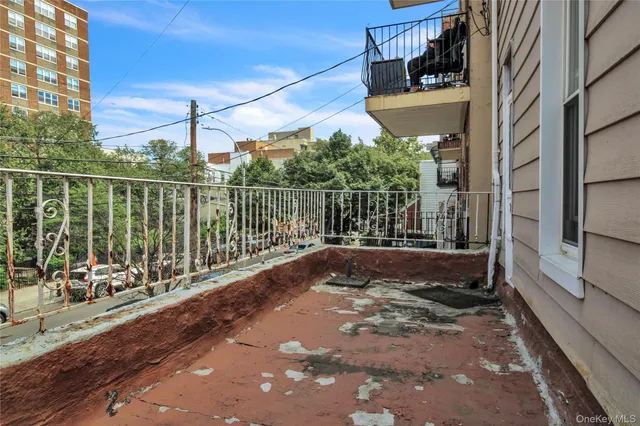 $1,225,000 | 23-08 31st Drive | Astoria