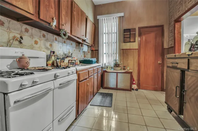 $1,225,000 | 23-08 31st Drive | Astoria