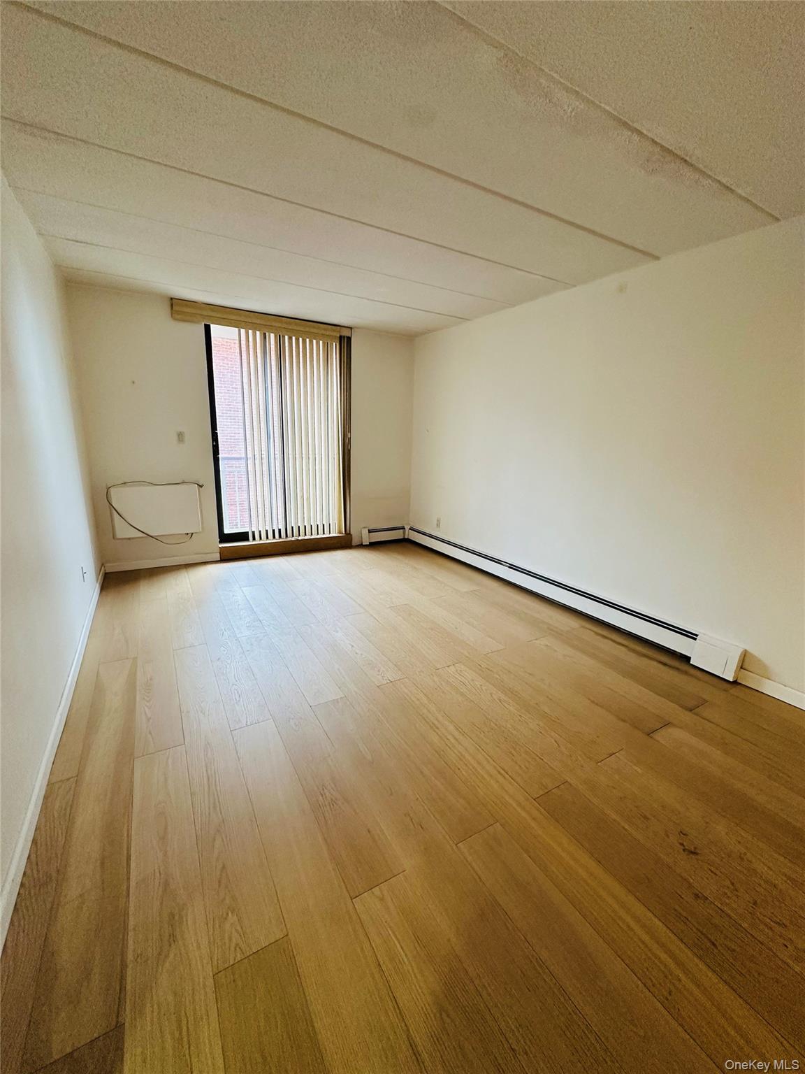 136-17 Maple Avenue, Unit 5A Queens, NY 11355 - Photo 9 of 12