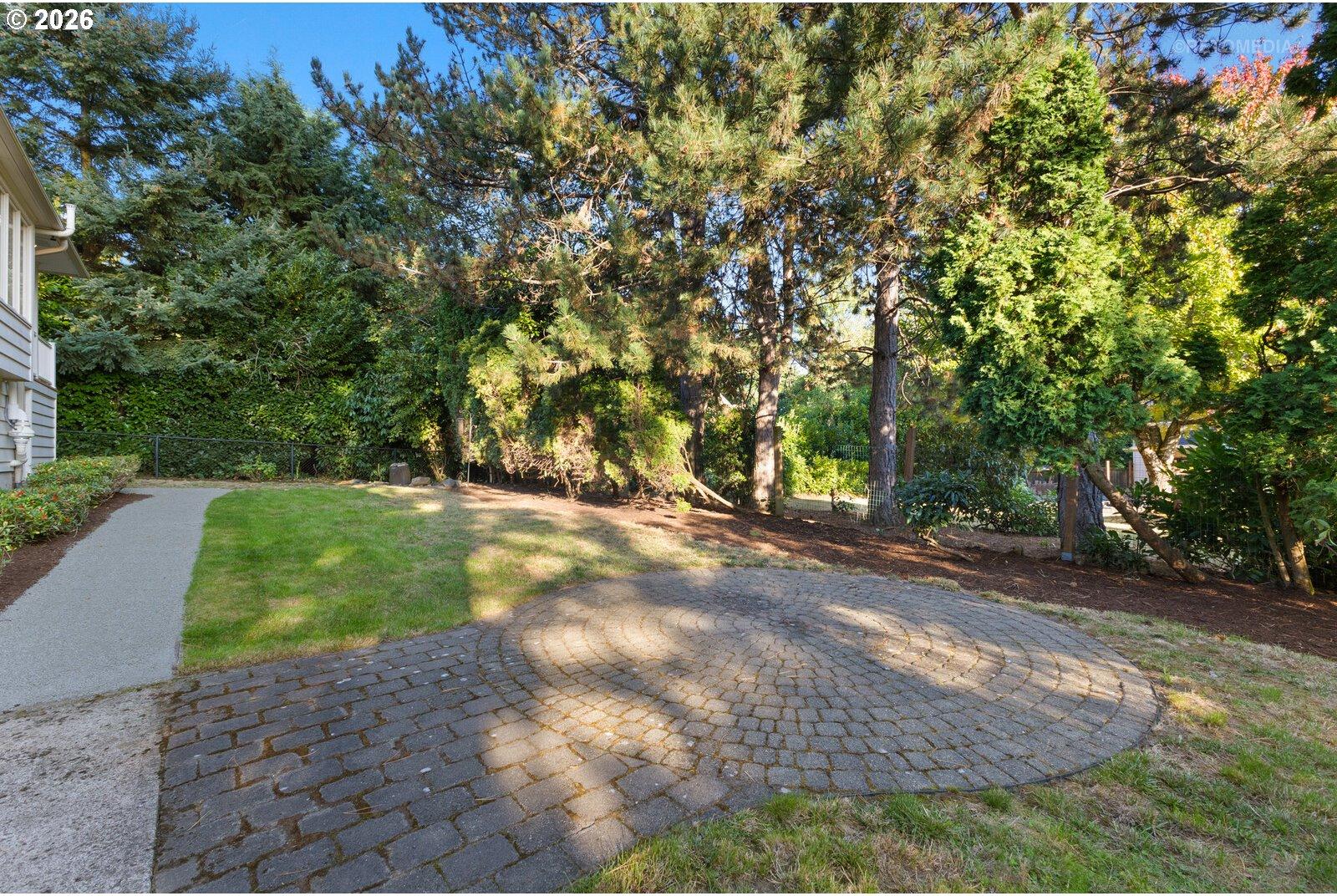 11949 Southwest Bull Mountain Road Tigard, OR 97224 - Photo 33 of 45 Gallery Image 33