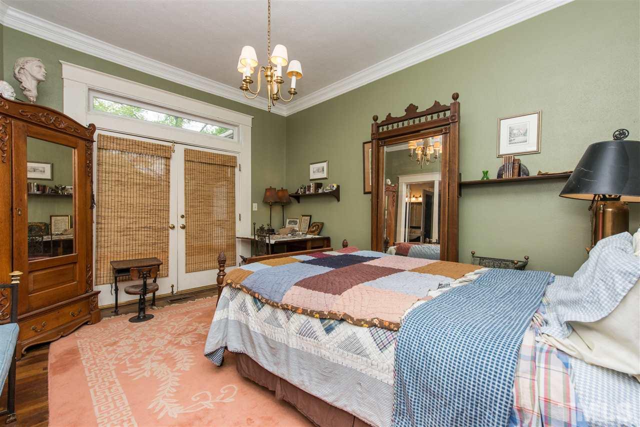 2216 Creston Road Raleigh, NC 27608 - Photo 13 of 21