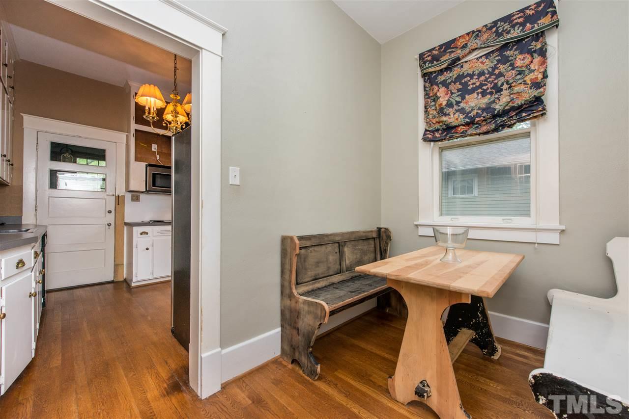 2216 Creston Road Raleigh, NC 27608 - Photo 7 of 21