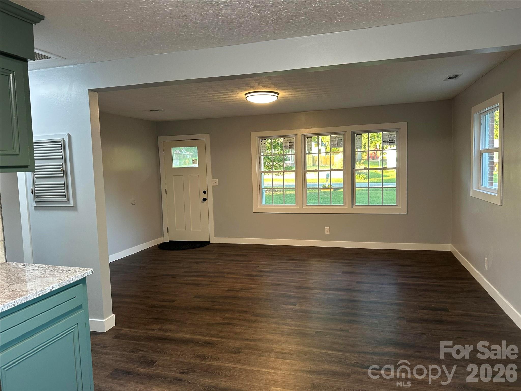 139 Robinhood Road Hartsville, SC 29550 - Photo 11 of 25 Gallery Image 11