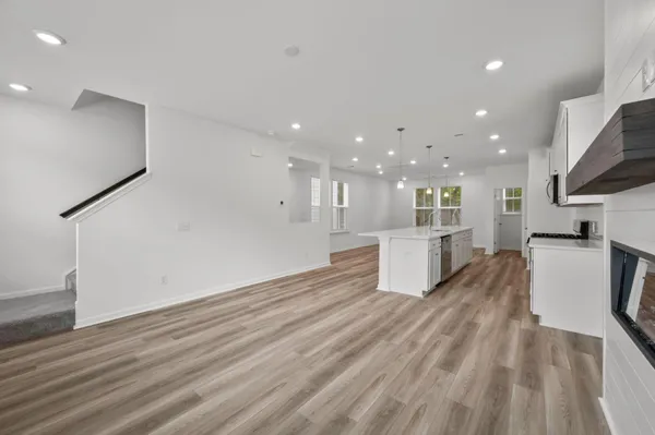 $569,990 | 1929 Orangeburg Street, North Charleston, SC 29405