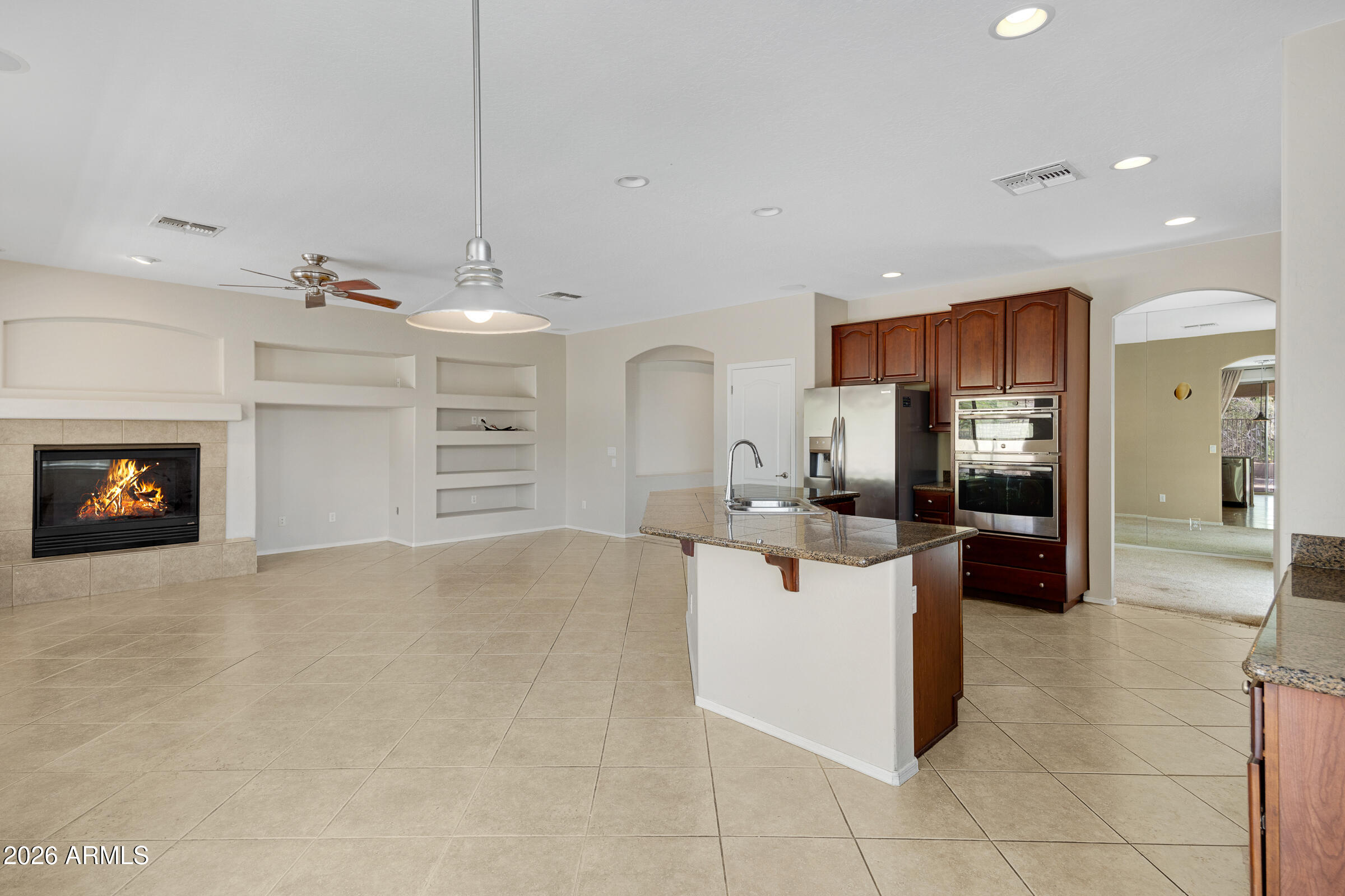 6417 West Gambit Trail Phoenix, AZ 85083 - Photo 3 of 44 6417 W Gambit Trail-17