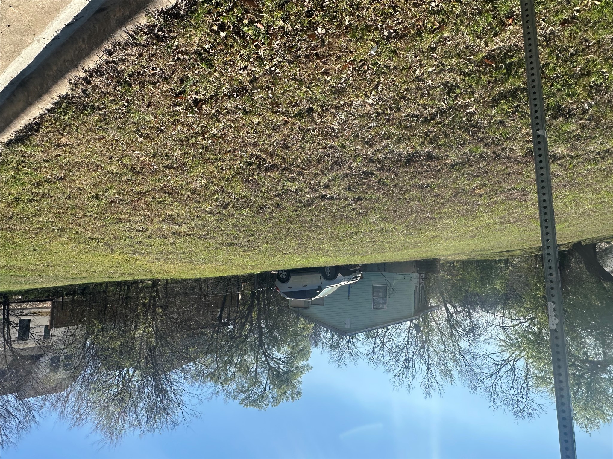 5003 Heflin Lane Austin, TX 78721 - Photo 3 of 9 a view of a outdoor space