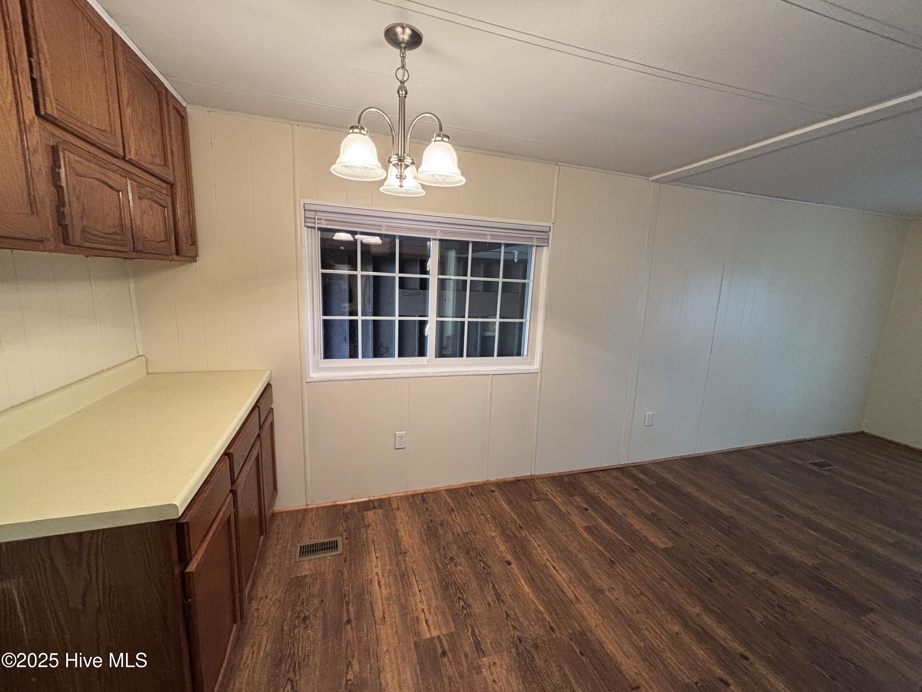 2474 Quewhiffle Road Aberdeen, NC 28315 - Photo 5 of 11 Dining Area