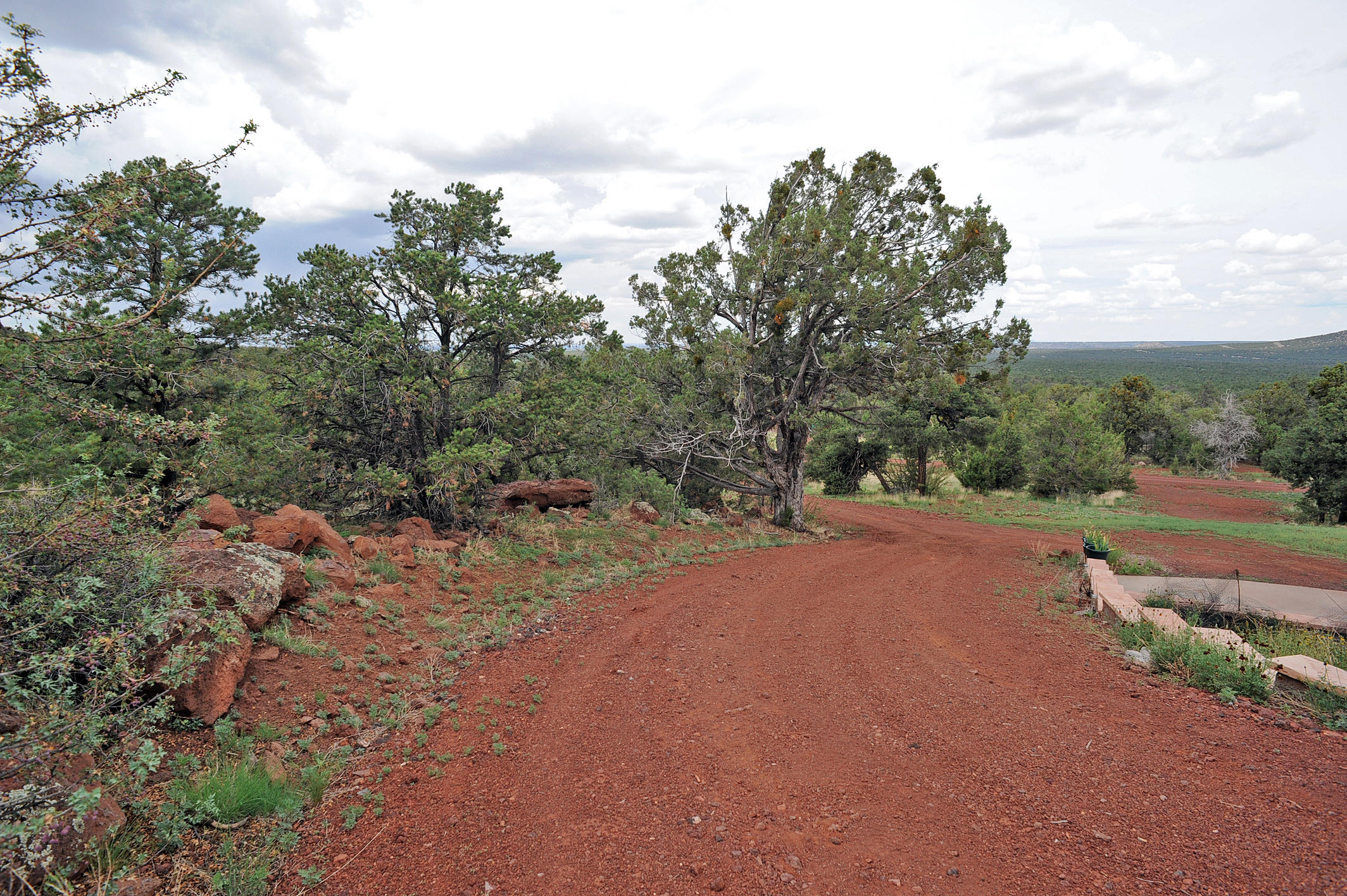 340 West Flushing Quail Road Williams, AZ 86046 - Photo 40 of 53 037