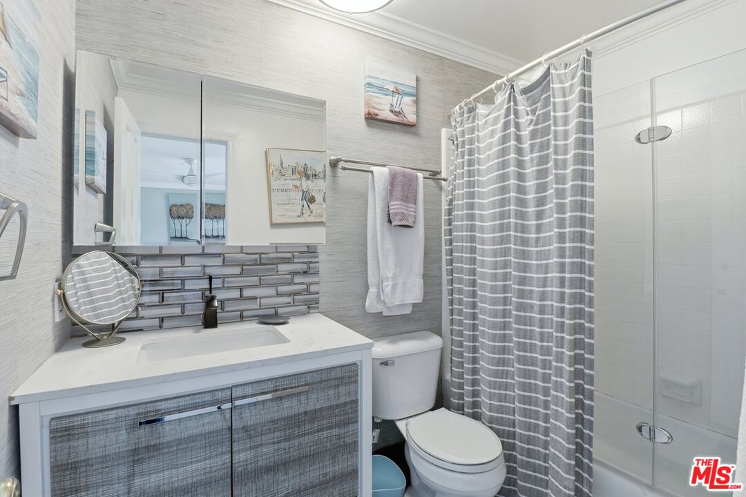 6400 Pacific Avenue, Unit 304 Playa del Rey, CA 90293 - Photo 40 of 56