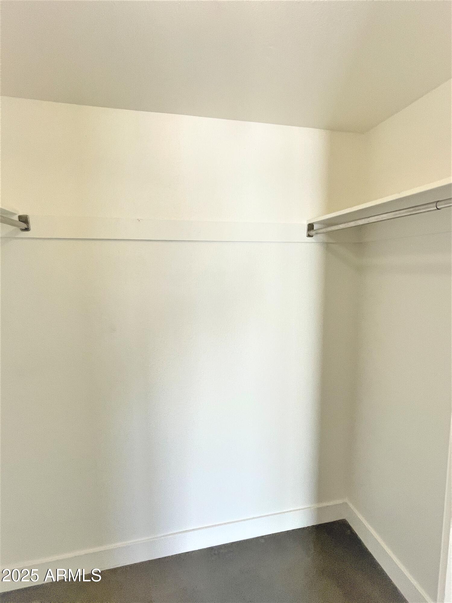 8 West Griswold Road Phoenix, AZ 85021 - Photo 11 of 22 a view of small space