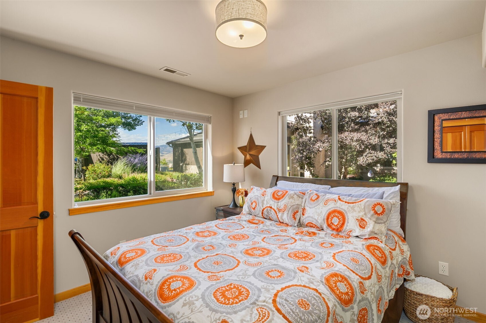 340 Hawks Meadow Road Chelan, WA 98816 - Photo 33 of 40