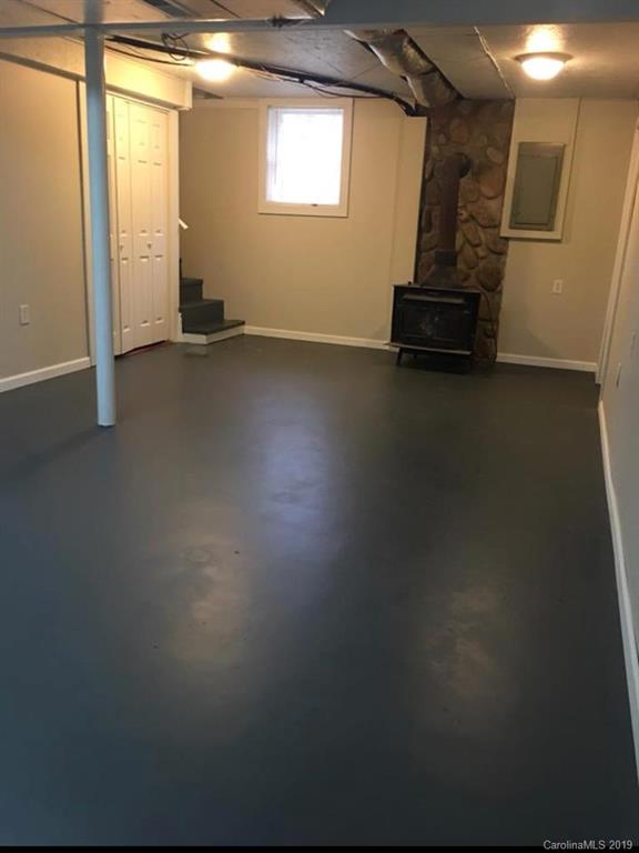 478 Mc Kinney Road Marion, NC 28752 - Photo 8 of 16 Gallery Image 8