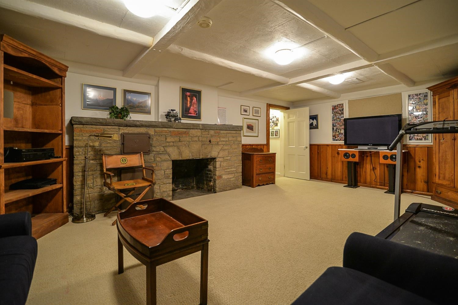 2211 Devonshire Road Ann Arbor, MI 48104 - Photo 53 of 79 Photo 53