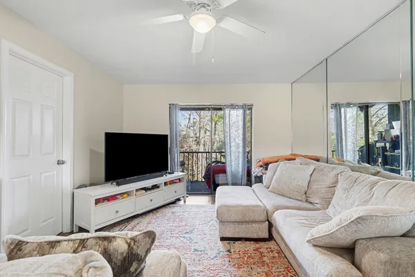 $164,900 | 1101 2nd Avenue North, Unit 1305, Surfside Beach, SC 29575