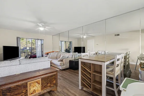 $164,900 | 1101 2nd Avenue North, Unit 1305, Surfside Beach, SC 29575