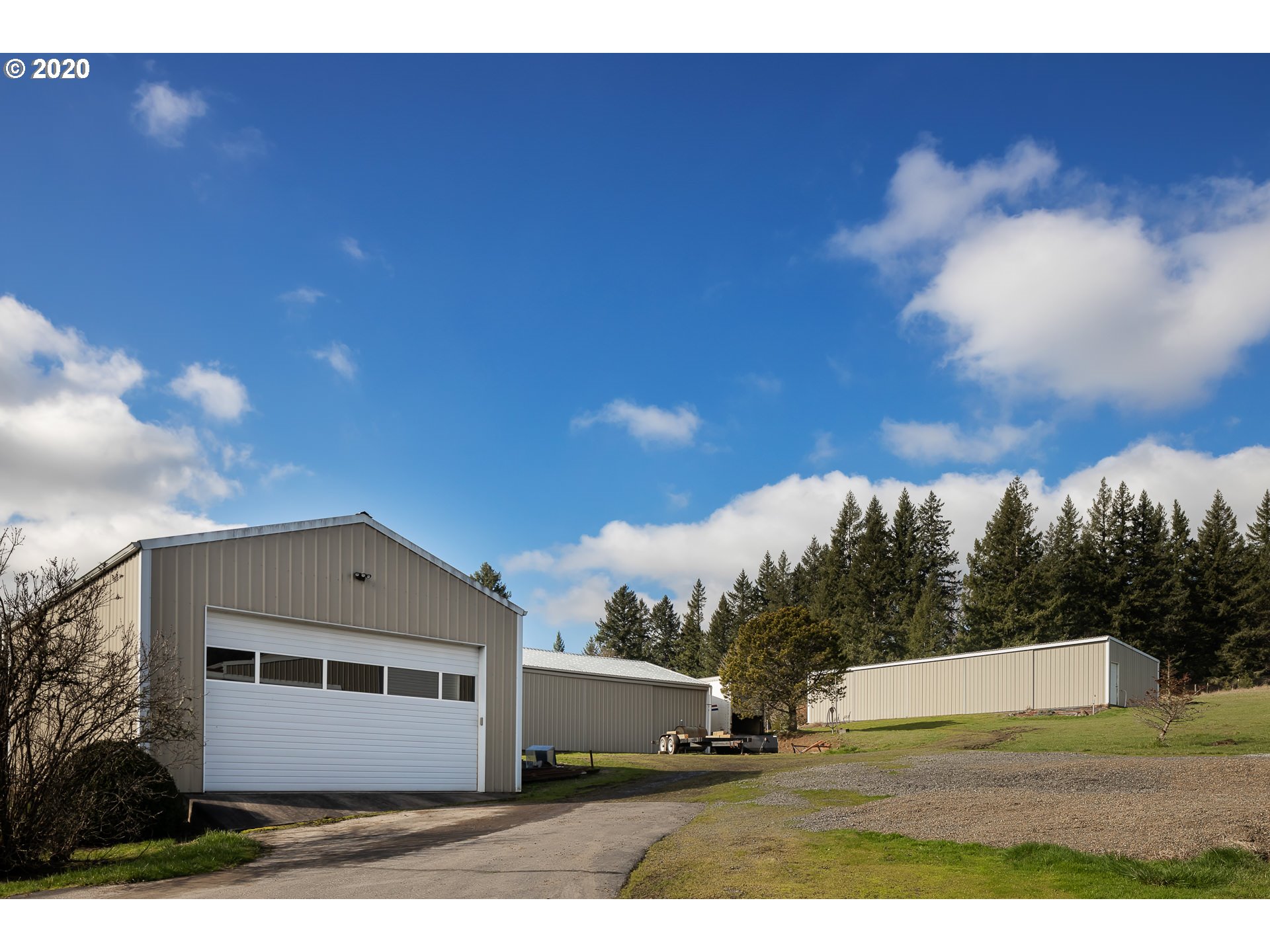 18833 South Henrici Road Oregon City, OR 97045 - Photo 27 of 32 Gallery Image 27