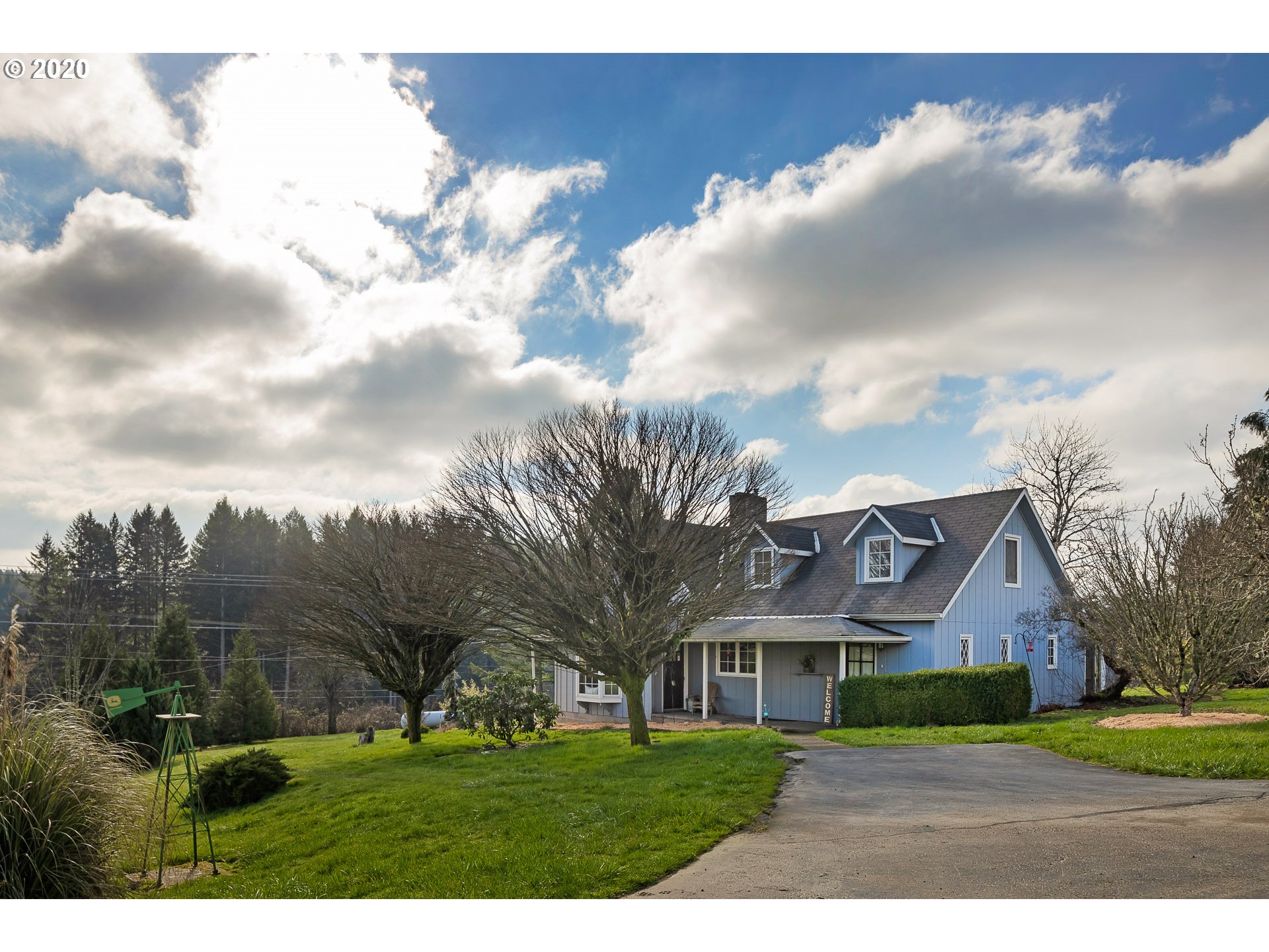18833 South Henrici Road Oregon City, OR 97045 - Photo 8 of 32 Gallery Image 8