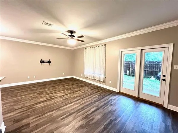 $1,800 | 261 Snowy Egret Court, Madisonville, LA 70447