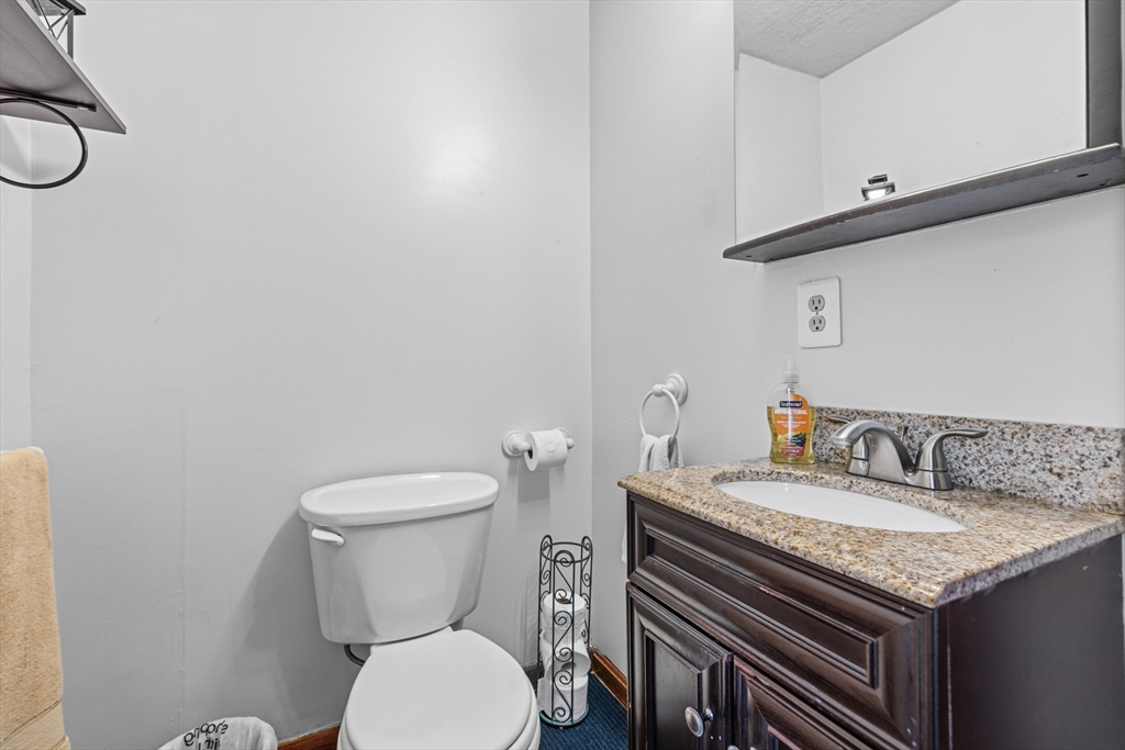 31 Sachem Street Fall River, MA 02724 - Photo 18 of 26