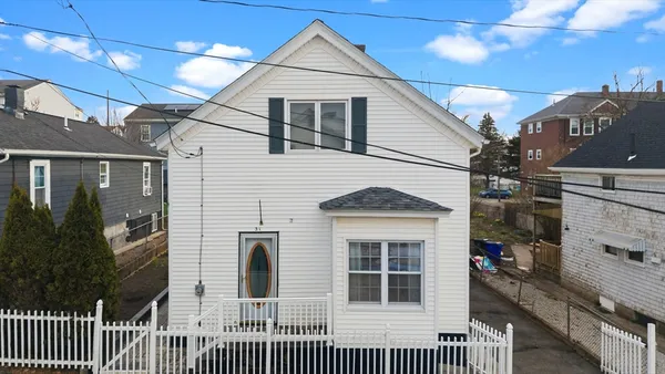 $399,000 | 31 Sachem Street, Fall River, MA 02724