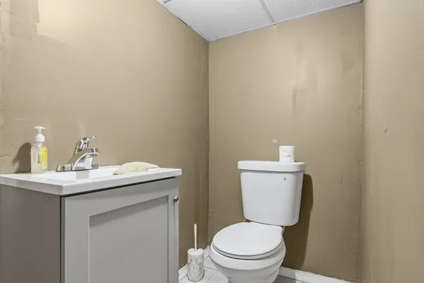 $399,000 | 31 Sachem Street, Fall River, MA 02724