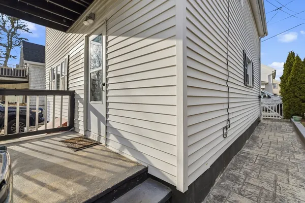 $399,000 | 31 Sachem Street, Fall River, MA 02724