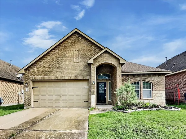 $2,370 | 7446 Durango Creek Drive, Magnolia, TX 77354