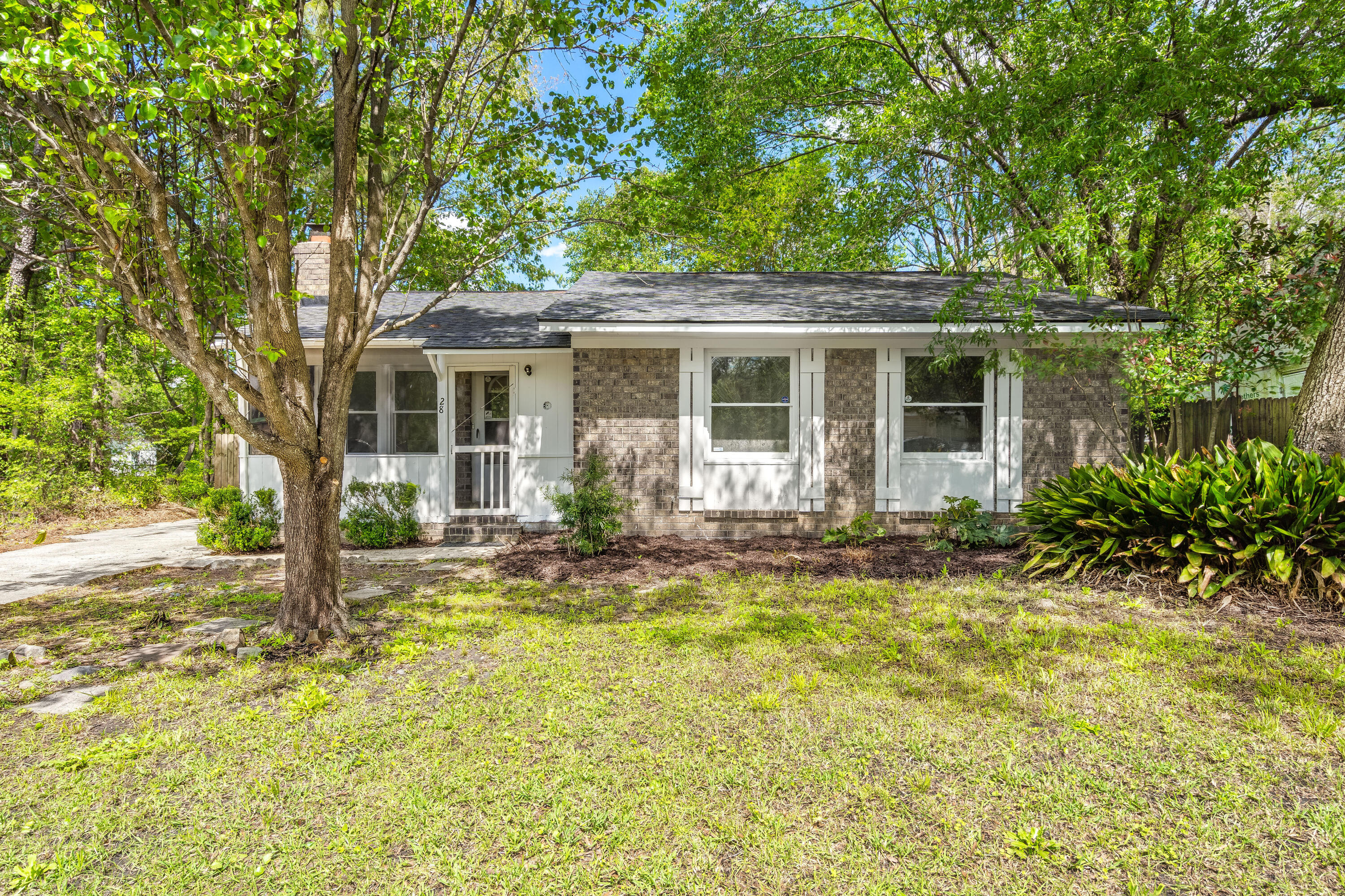 28 Bonnie Burn Road Goose Creek, SC 29445 - Photo 1 of 26 1