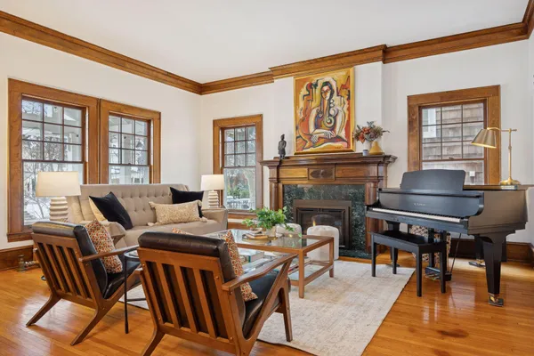 $1,300,000 | 1912 Irving Avenue South, Minneapolis, MN 55403