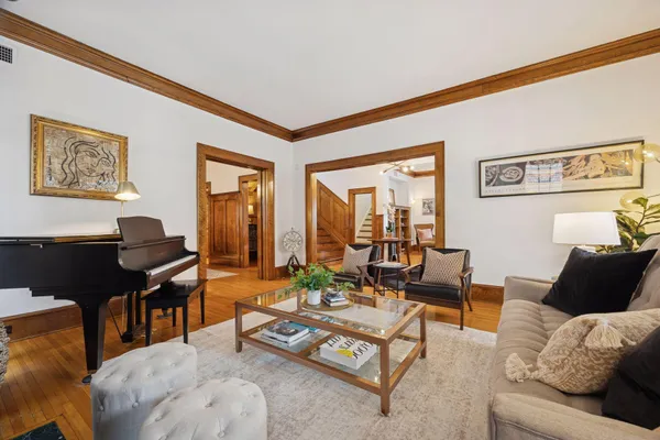 $1,300,000 | 1912 Irving Avenue South, Minneapolis, MN 55403