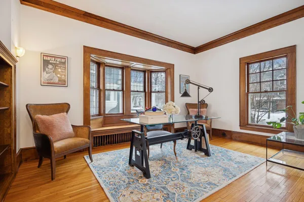 $1,300,000 | 1912 Irving Avenue South, Minneapolis, MN 55403
